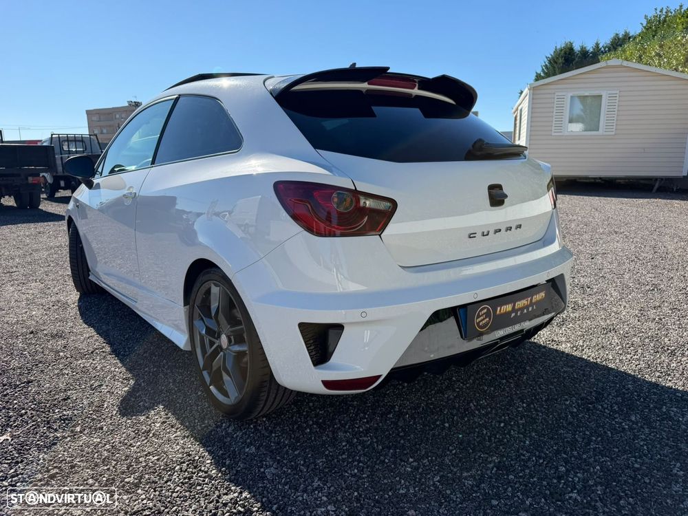 SEAT Ibiza 1.4 TSI Cupra DSG - 23