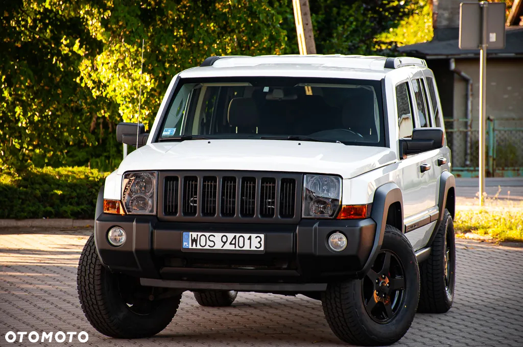 Jeep Commander 3.7 V6 - 13