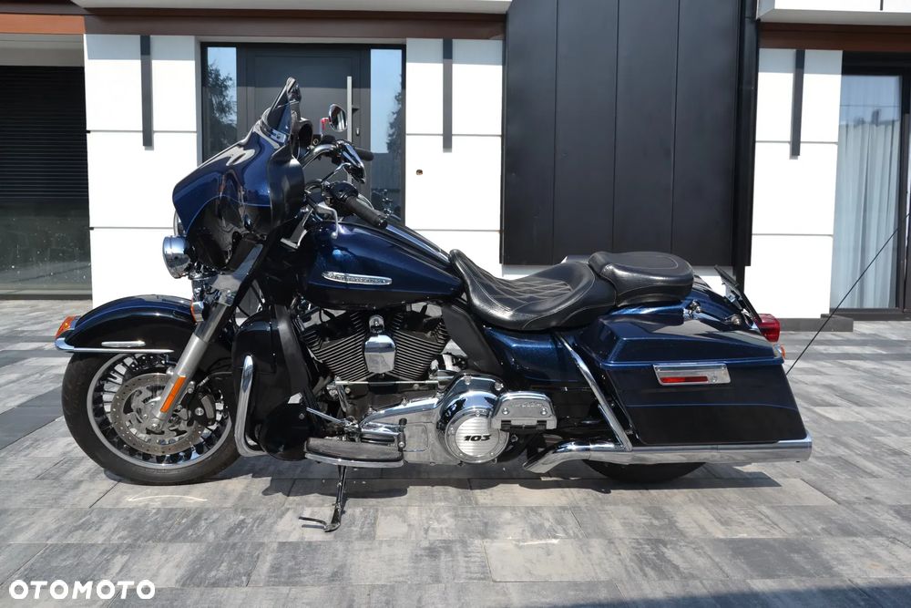 Harley-Davidson FLH Electra Glide - 15