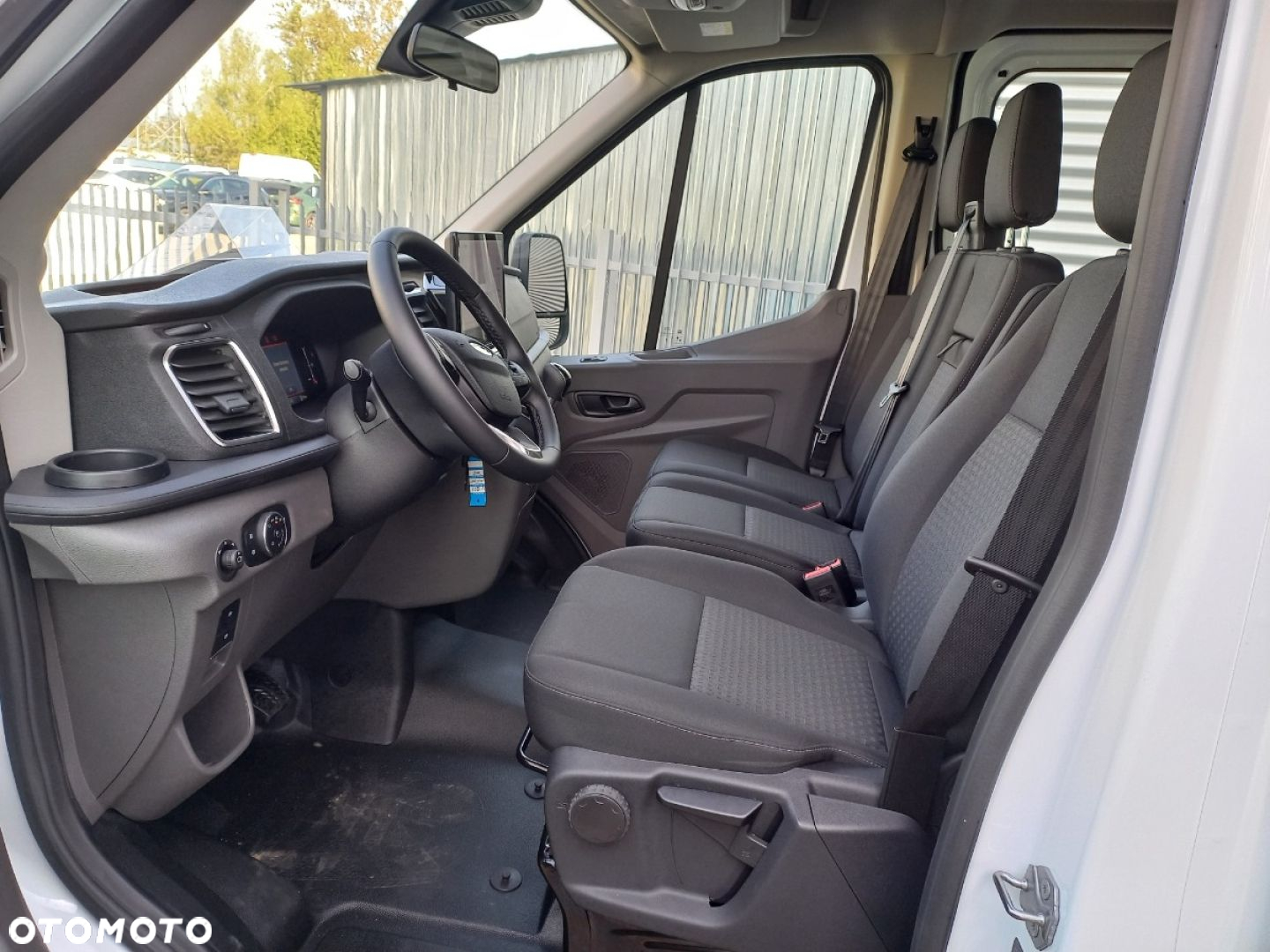 Ford transit - 12