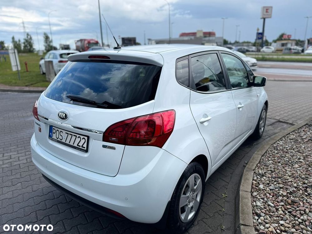 Kia Venga 1.4 Business Line - 6