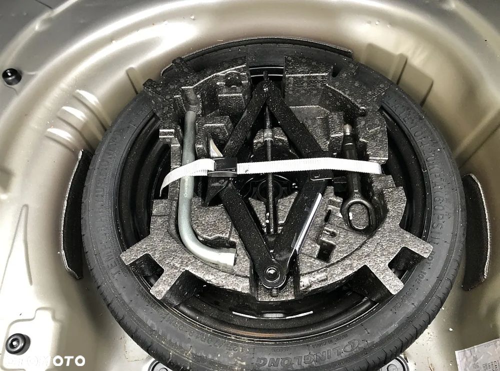 Volkswagen Passat Variant 2.0 TDI BMT 4Mot Highline DSG - 31