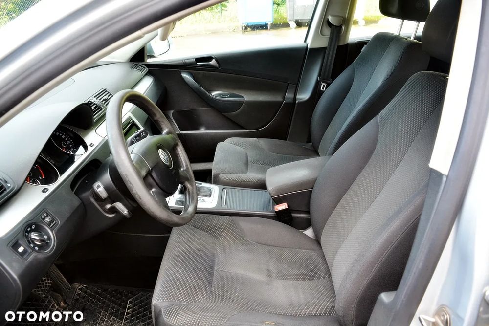 Volkswagen Passat 2.0 TDI DPF Comfortline DSG - 10
