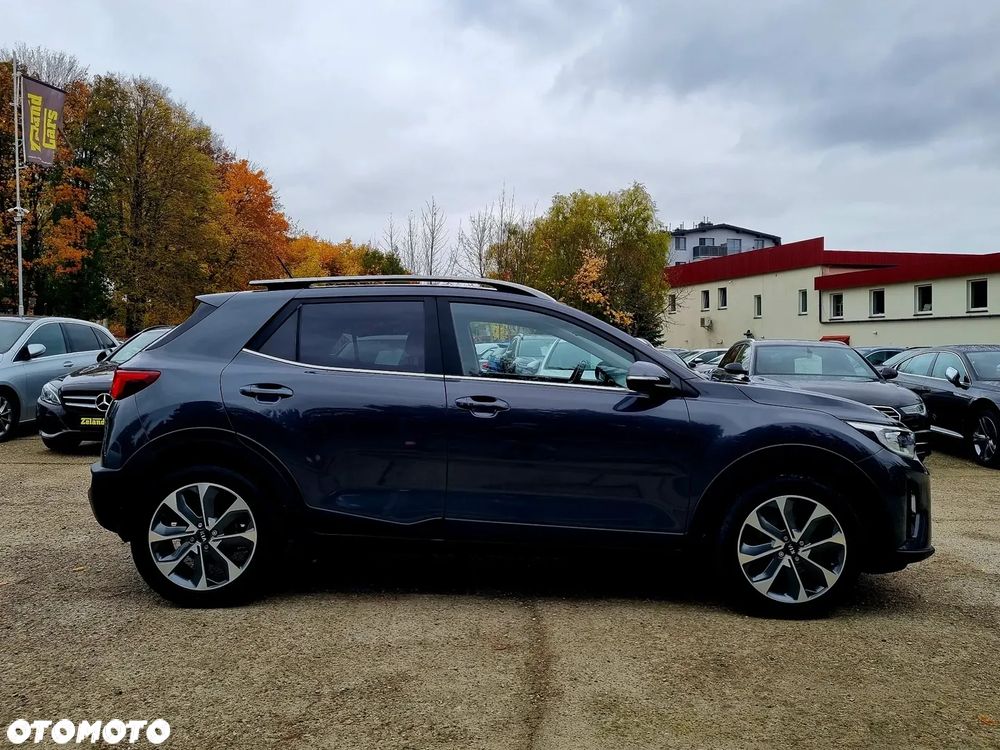 Kia Stonic 1.4 L - 4