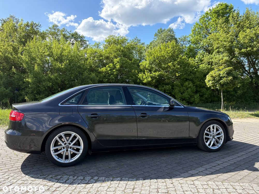 Audi A4 Limousine 1.8 TFSI Ambiente - 4
