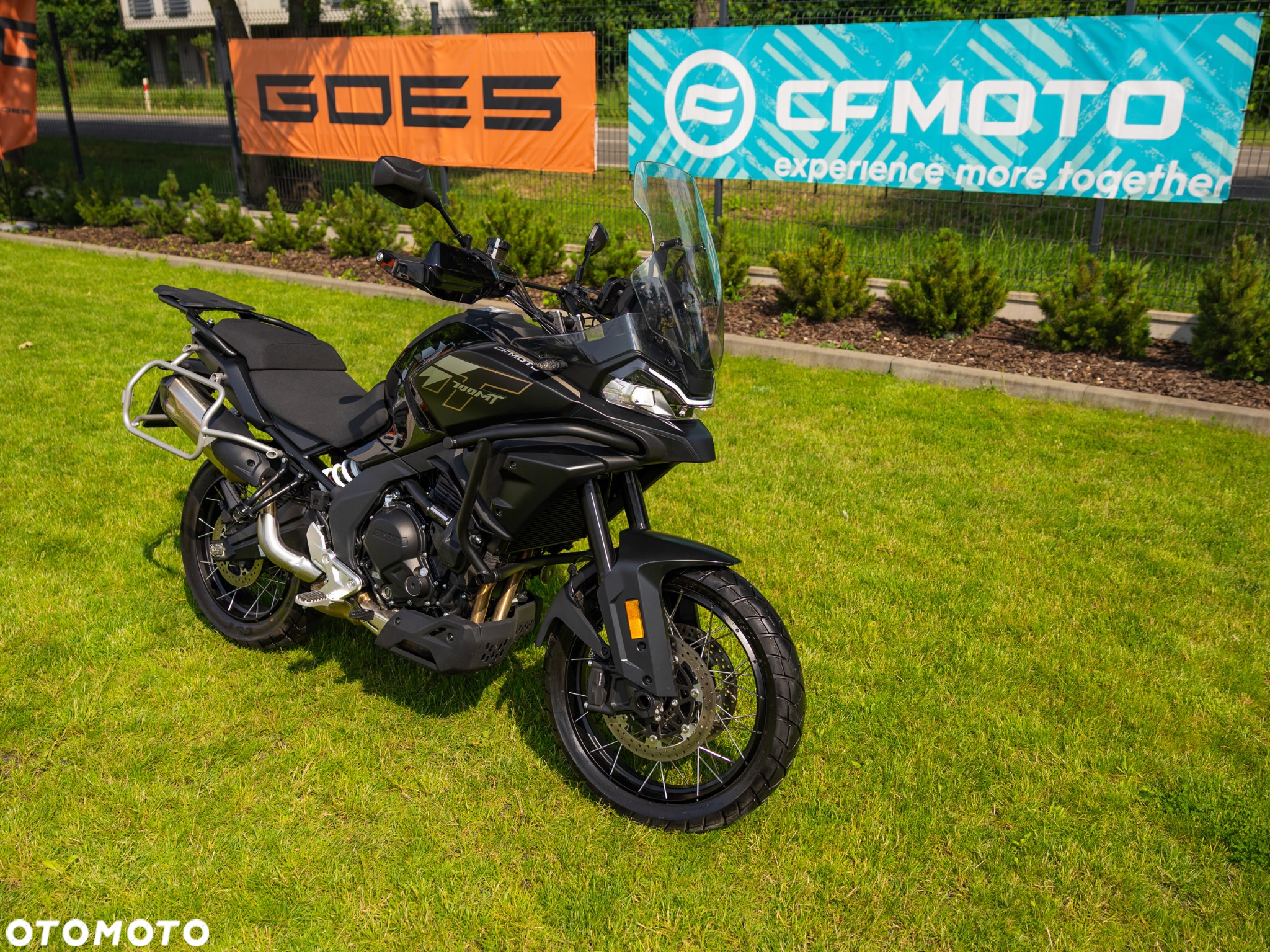 CFMoto MT - 5