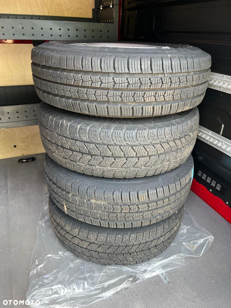 Volkswagen CRAFTER 2,0 TDI ZABUDOWA WARSZTATOWA WURTH / SERWIS ASO VW / FABRYCZNY LAKIER - 33