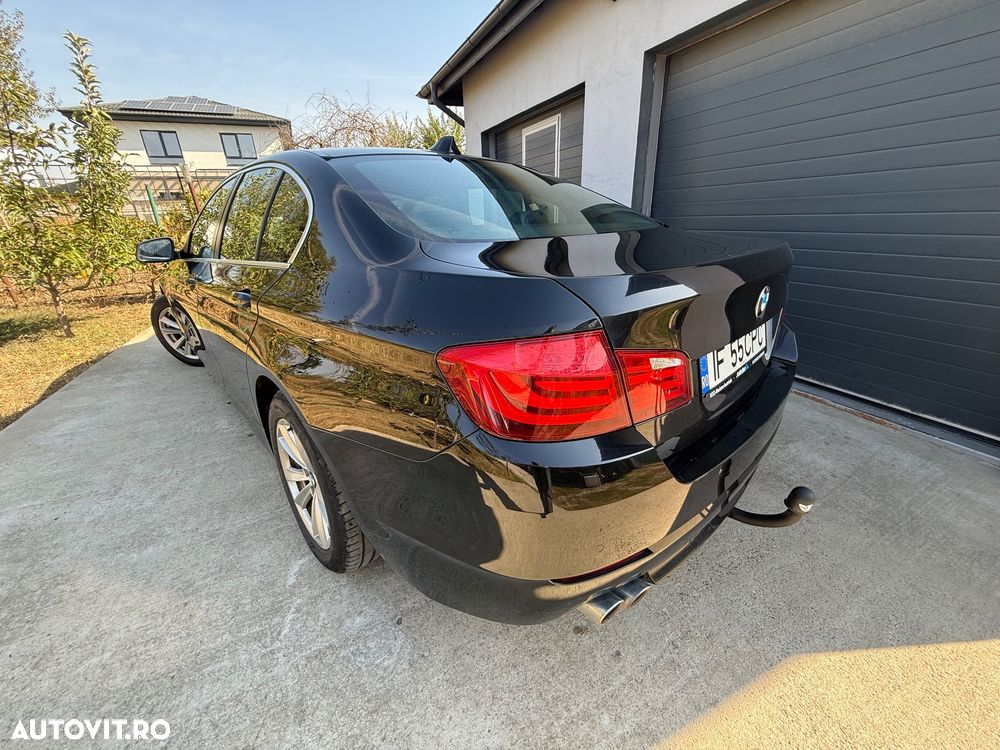 BMW Seria 5 520d Aut. - 26
