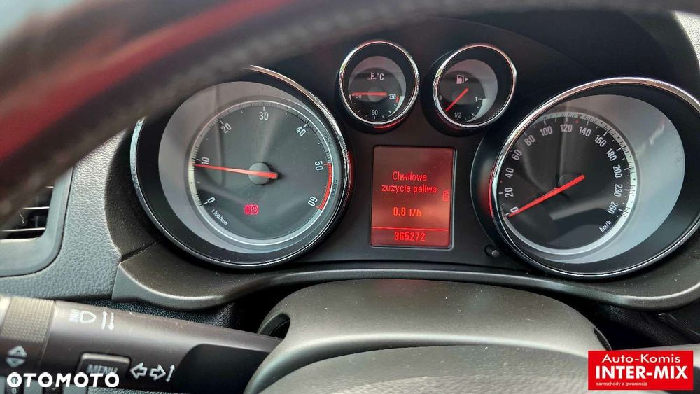 Opel Insignia - 29