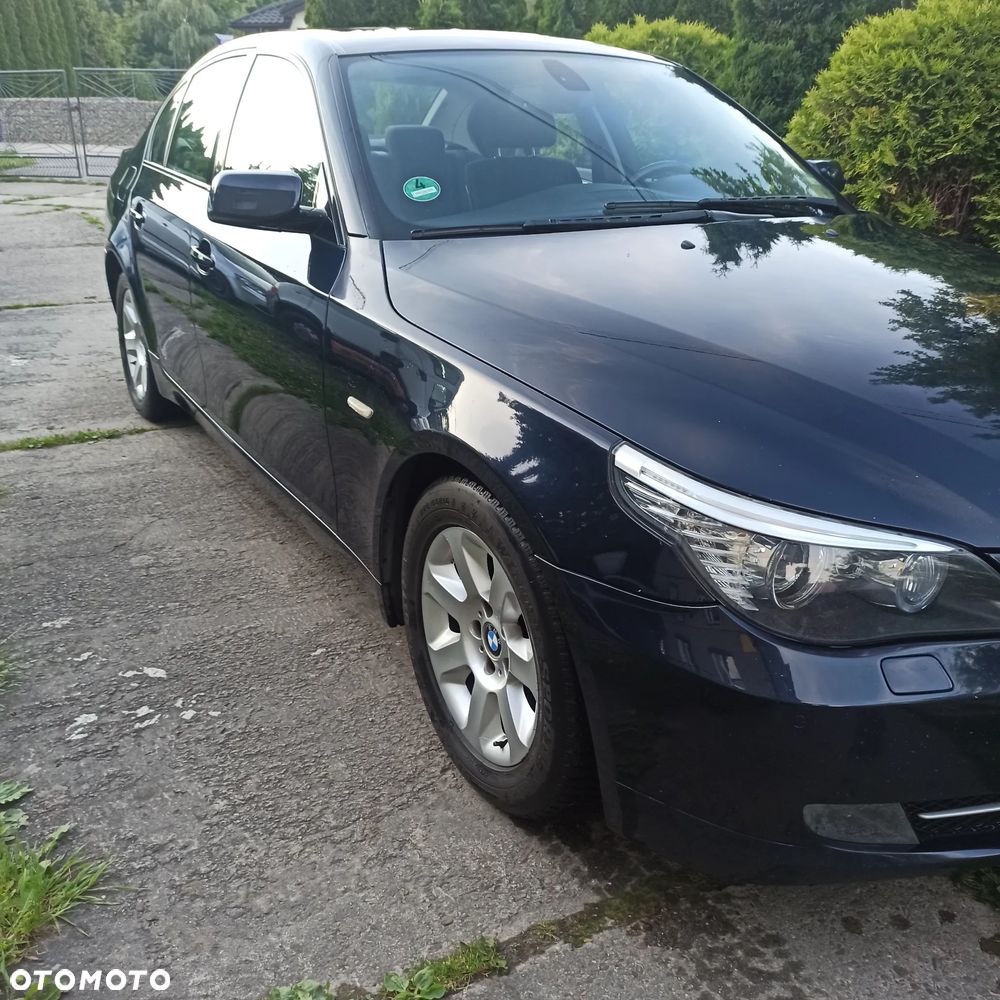 BMW Seria 5 523i - 6