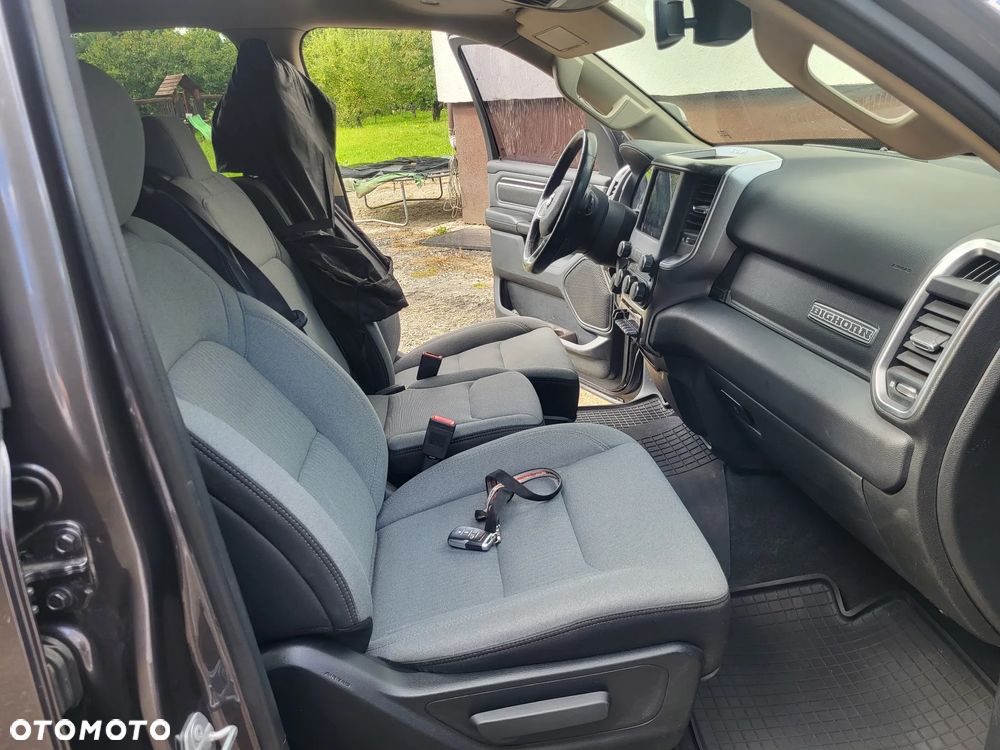 RAM 1500 Quad Cab Longbed Bighorn - 26