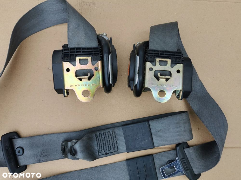 Pasy bezpieczeństwa przód Audi TT 8N komplet - 4