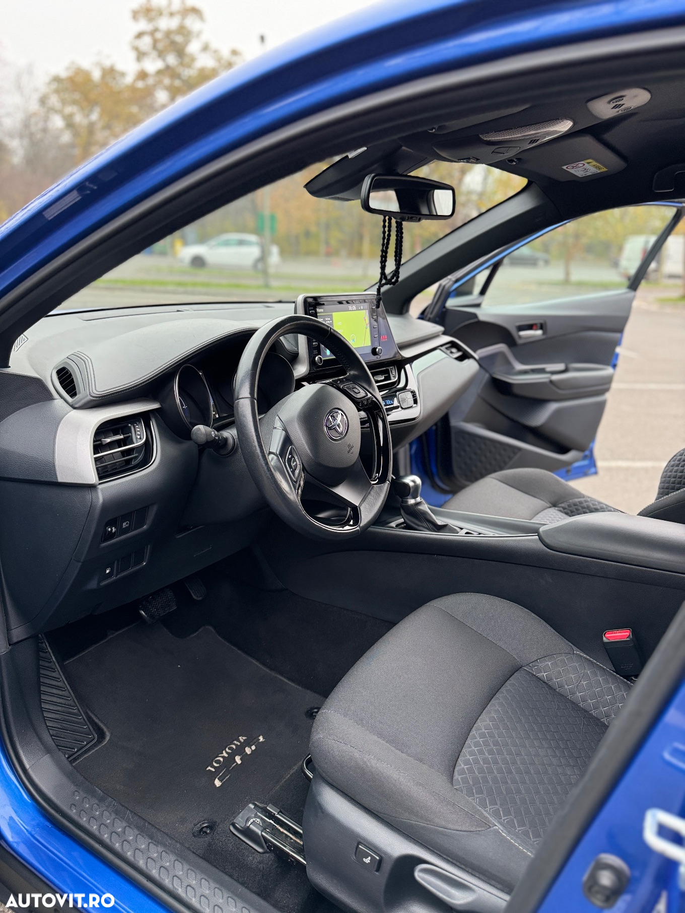 Toyota C-HR 2.0 HSD 184 CP 4x2 CVT Special Edition - 8