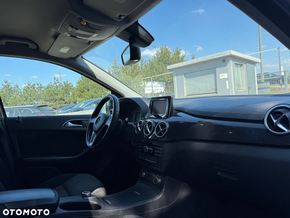 Mercedes-Benz Klasa B 180 CDI (BlueEFFICIENCY) 7G-DCT - 6