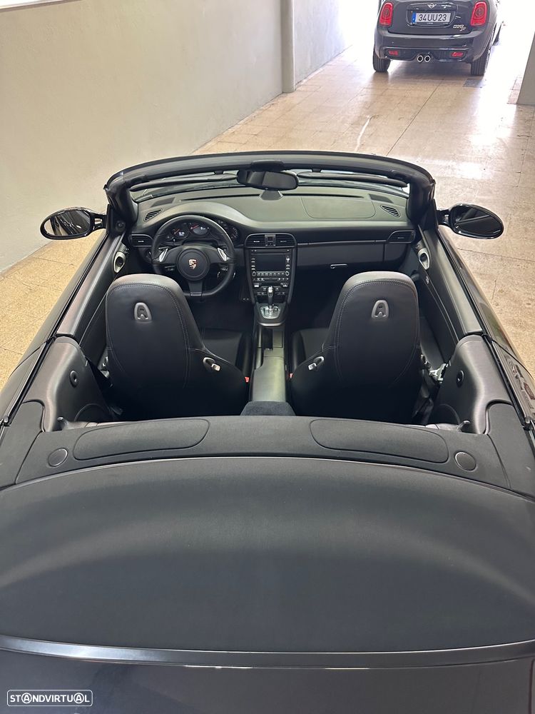 Porsche 911 (997) Carrera 4 Cabriolet PDK - 13