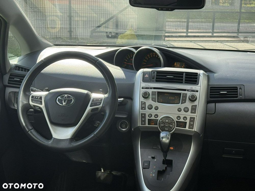 Toyota Verso - 14