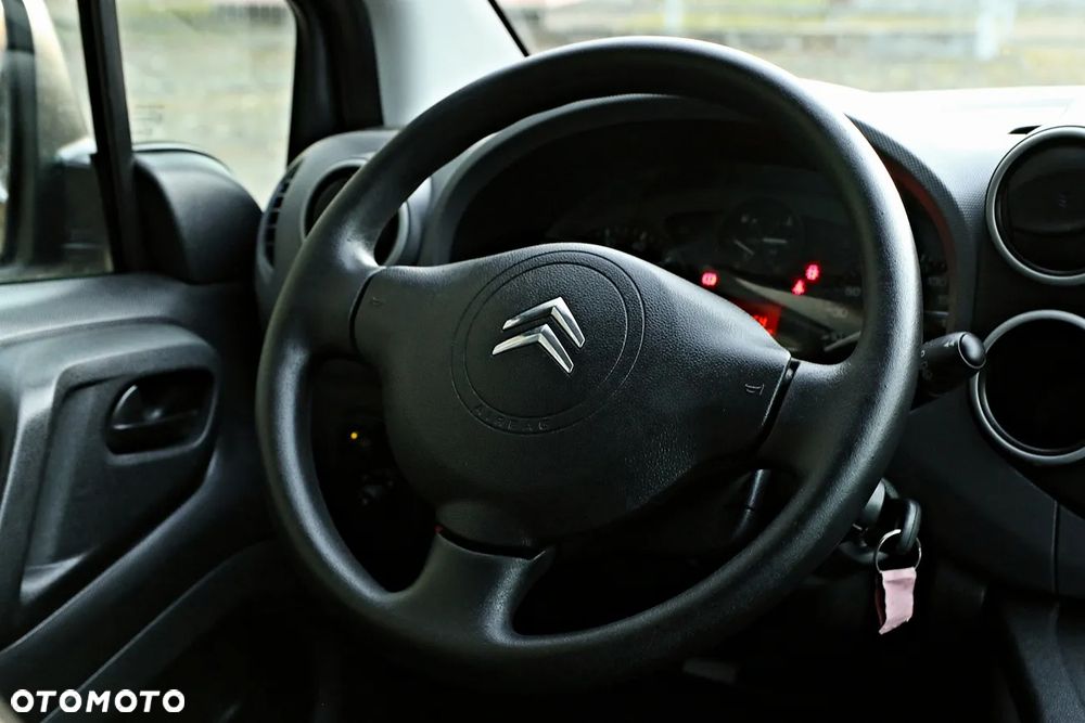 Citroën Berlingo 1.6 16V C-Chic - 32
