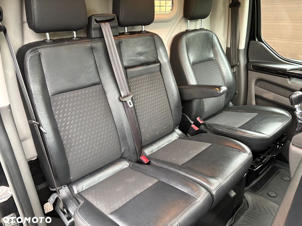 Ford TRANSIT CUSTOM SPORT 170KM - 23