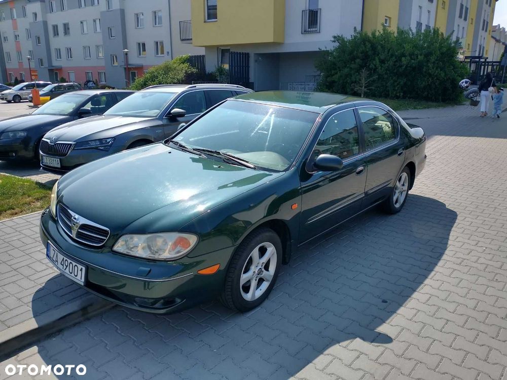 Nissan Maxima - 2