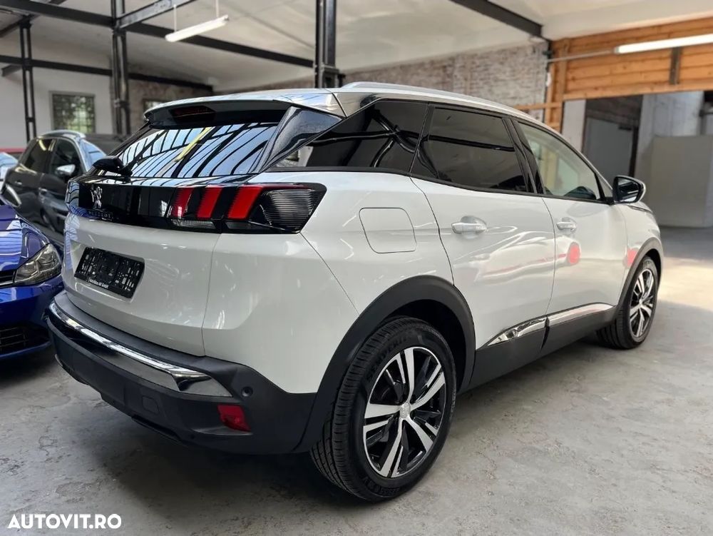 Peugeot 3008 - 3