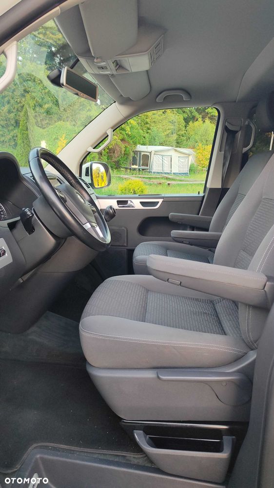 Volkswagen Multivan - 6