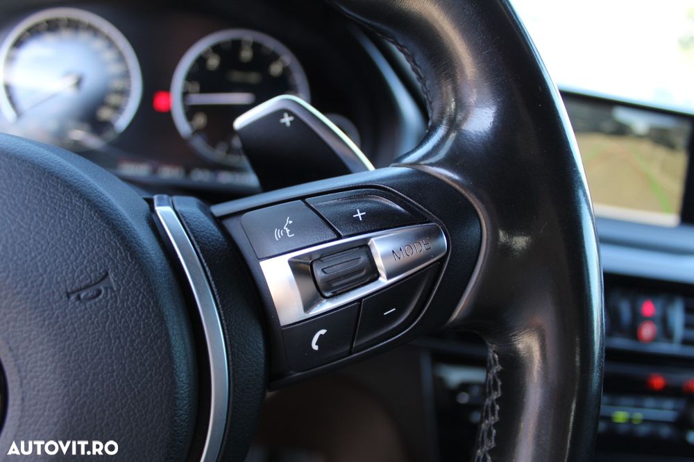 BMW X5 M M50d - 40