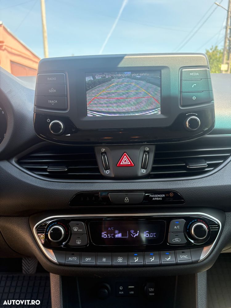 Hyundai i30 1.0 T-GDI 120CP 5DR M/T Highway - 5