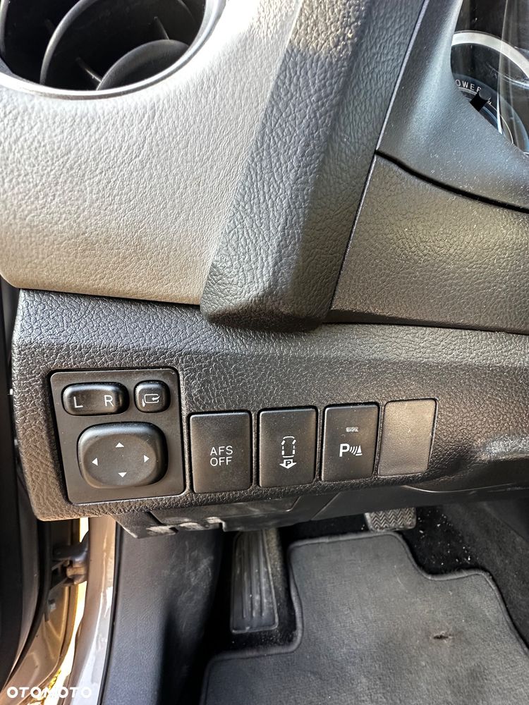 Toyota Auris Hybrid 135 Comfort - 13