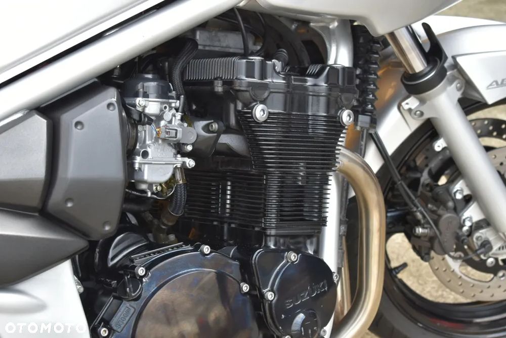 Suzuki Bandit - 37