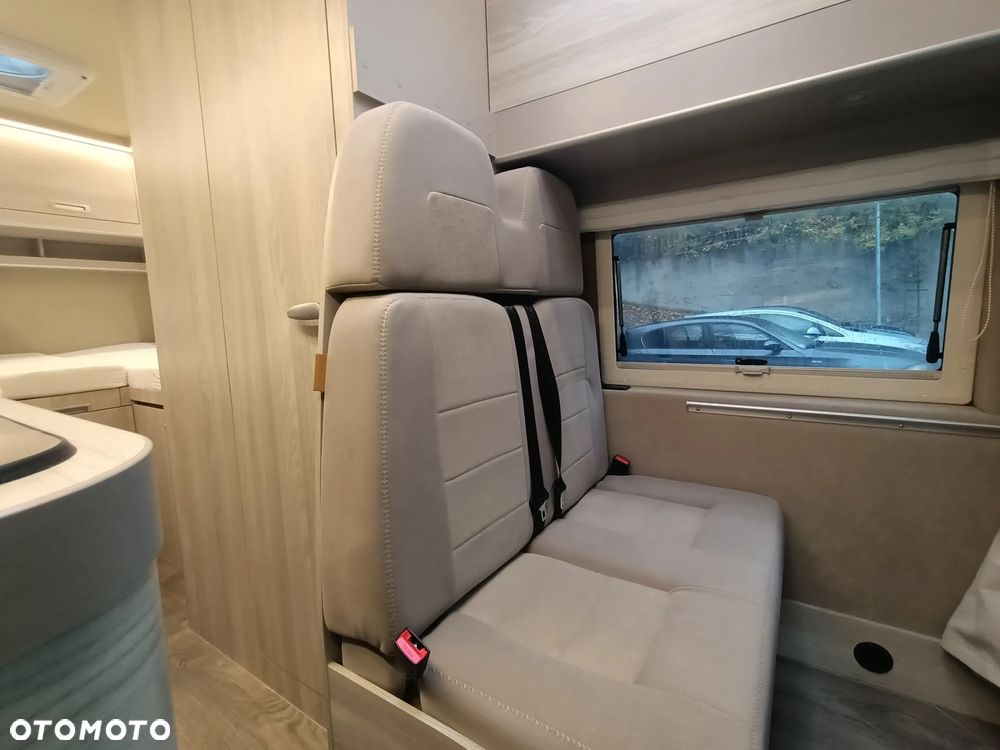 Globe-Traveller Pathfinder - 22