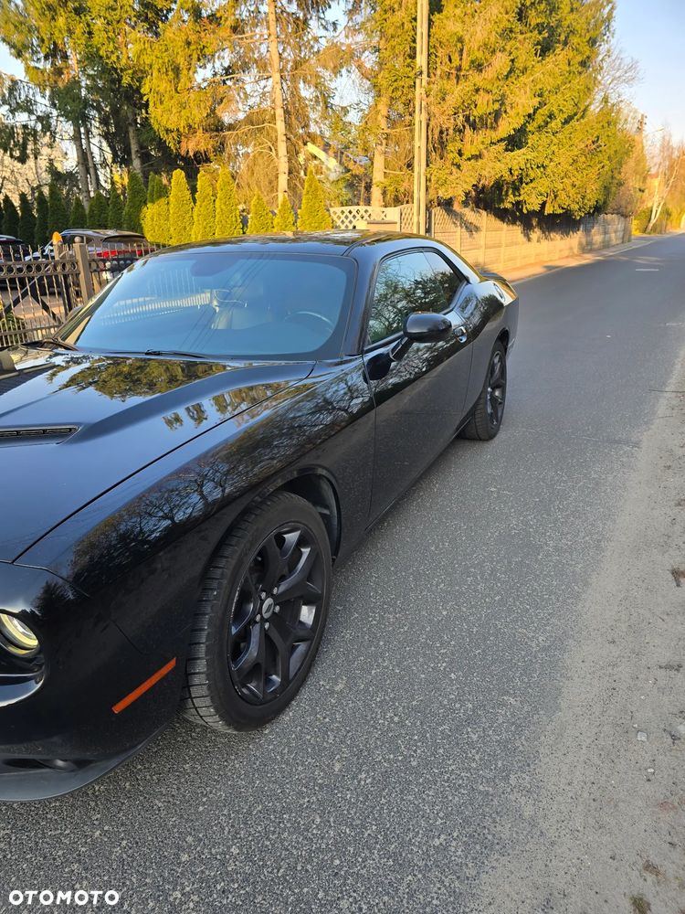 Dodge Challenger 3.6 SXT Plus - 2