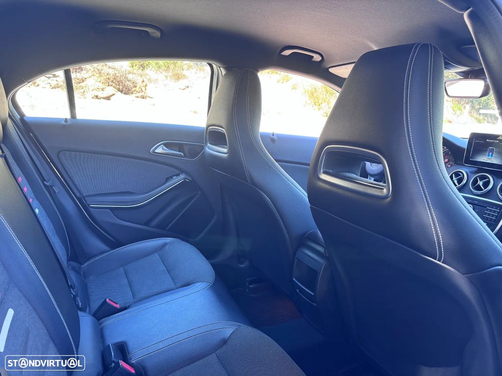 Mercedes-Benz A 180 d AMG Line Aut. - 13