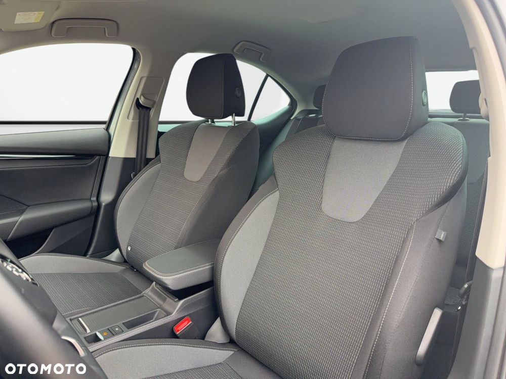 Skoda Octavia 2.0 TDI Selection DSG - 12