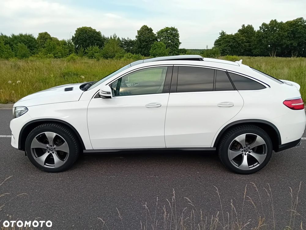 Mercedes-Benz GLE - 1
