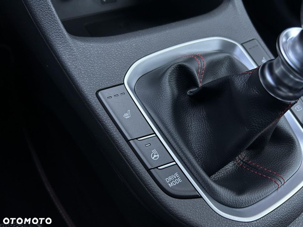 Hyundai i30 - 27