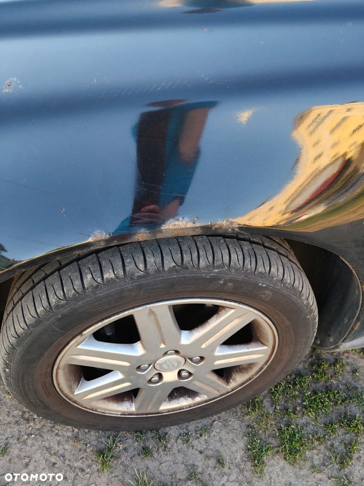 Volvo V50 1.8 - 15