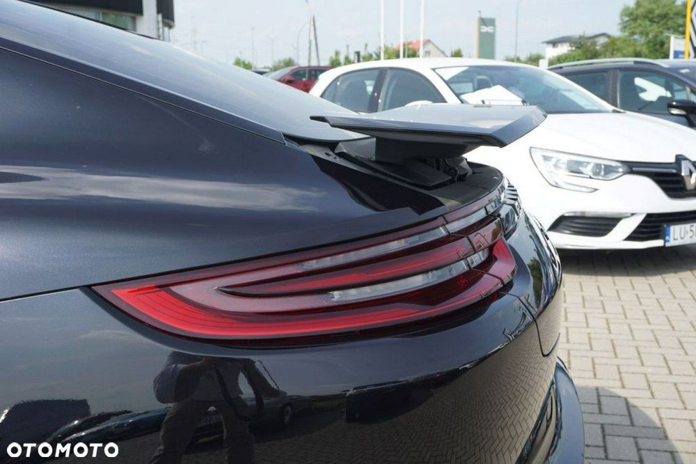 Porsche Panamera 4 - 29