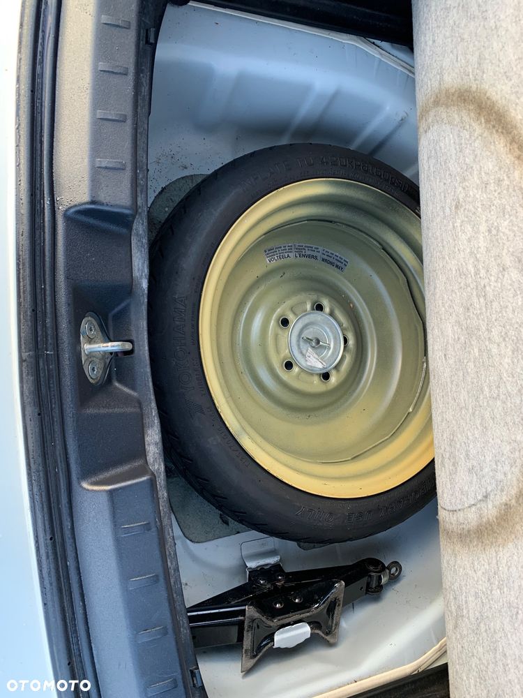 Mitsubishi Lancer 1.5 - 14