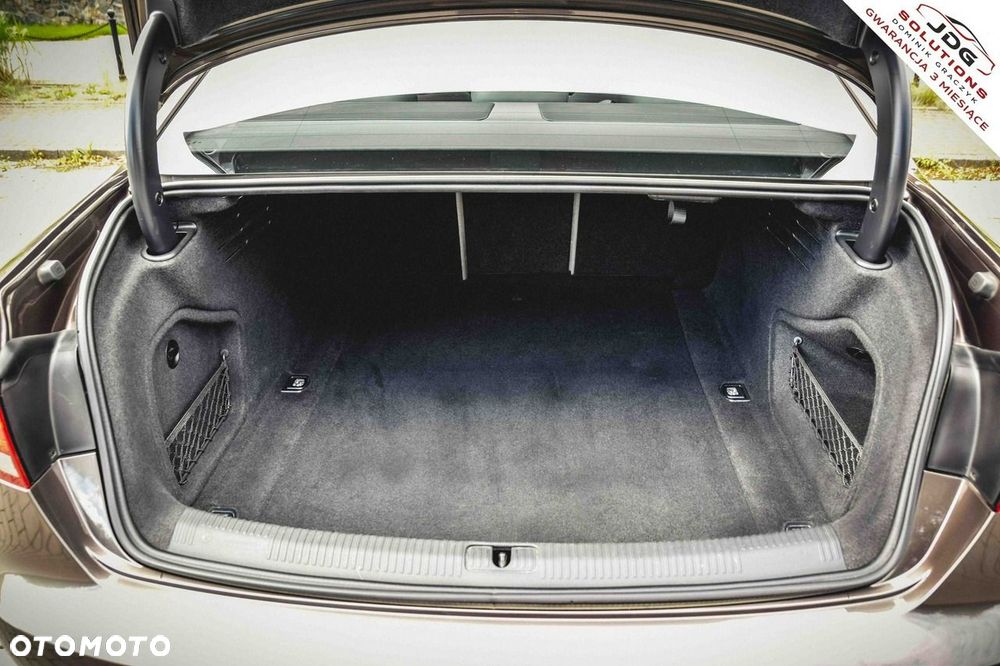 Audi A4 Limousine 40 TDI Sport S tronic - 38