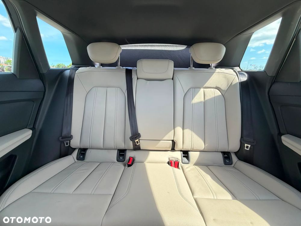 Audi Q4 e-tron SUV - 20