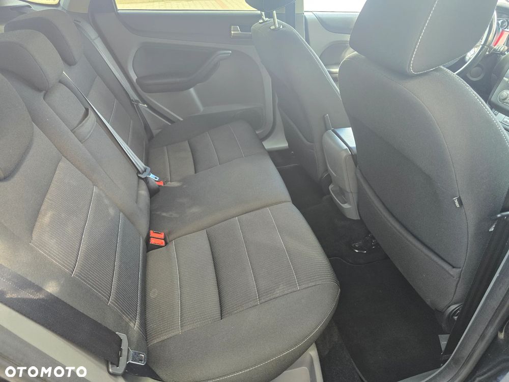 Ford Focus 2.0 TDCi DPF Titanium - 9
