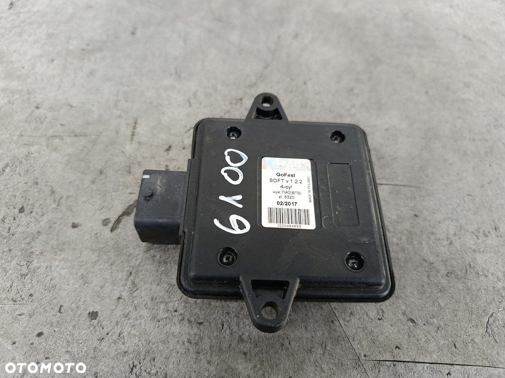 STEROWNIK GAZU VW GOLF IV 67R-017009  110R-007010  200 GOFAST 1.6 SR - 4