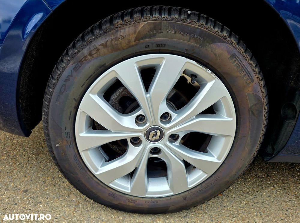 Renault Megane TCe 140 GPF EDC ZEN - 26