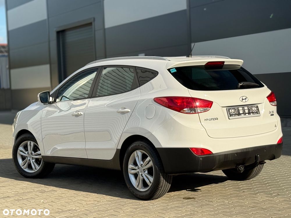 Hyundai ix35 1.7 CRDi 2WD UEFA EURO 2012 Edition - 8
