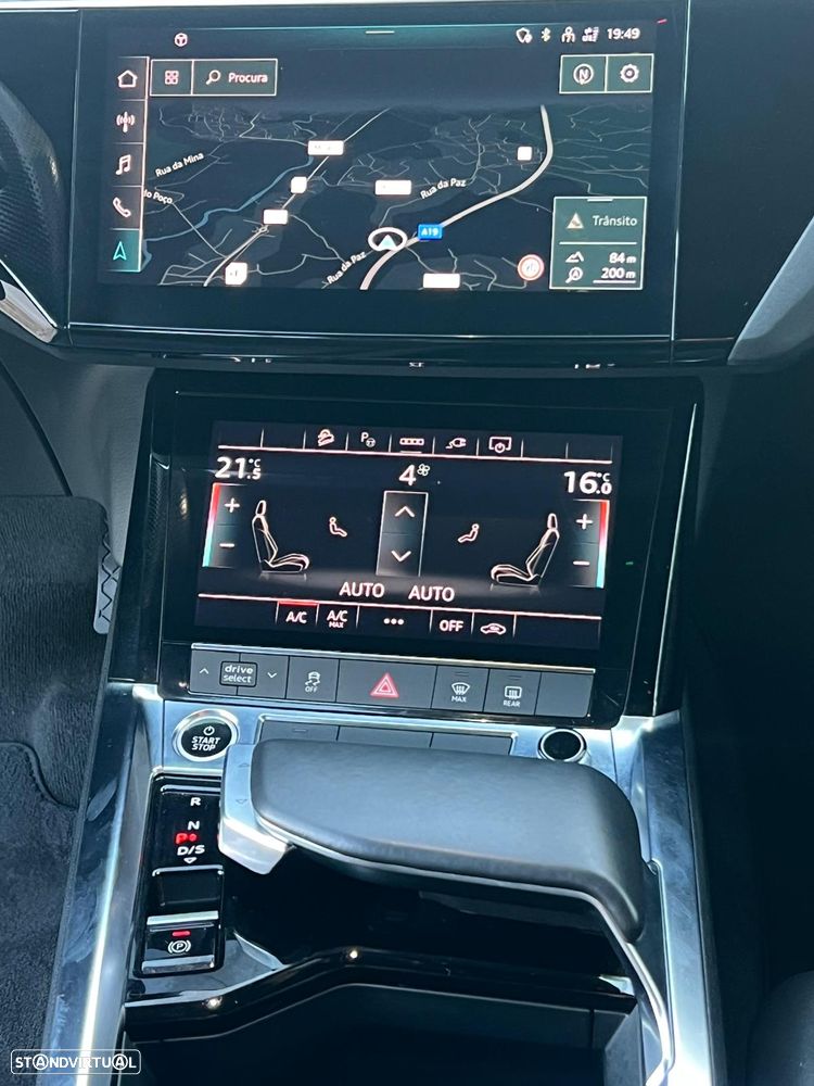 Audi e-tron 55 quattro S line - 51