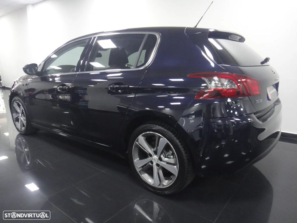 Peugeot 308 PureTech 130 GPF EAT8 Stop & Start Tech Edition - 30