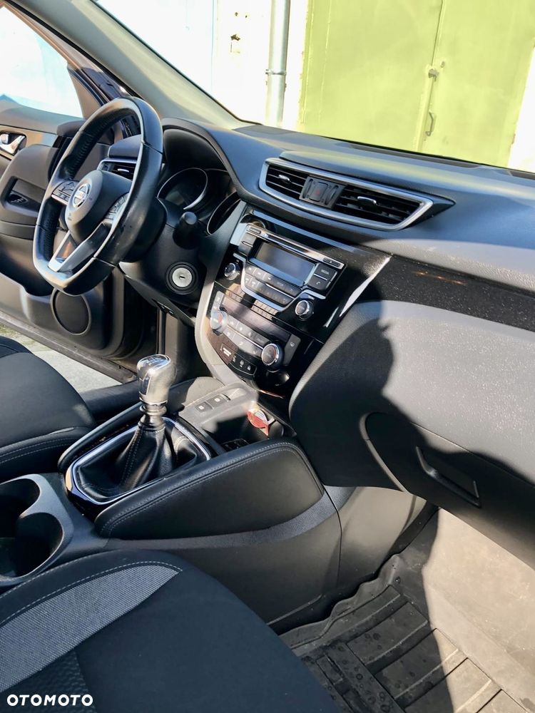 Nissan Qashqai 1.2 DIG-T Acenta EU6 - 10