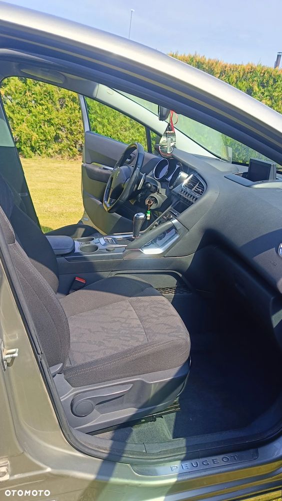 Peugeot 3008 - 10