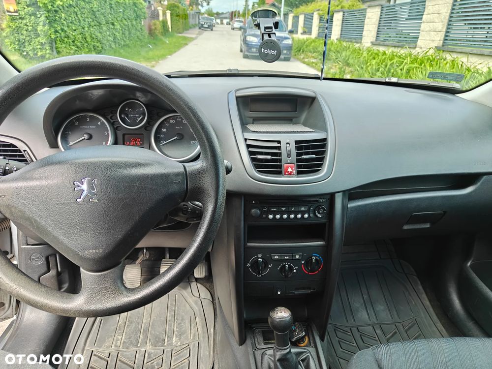 Peugeot 207 1.4 HDi Trendy - 10