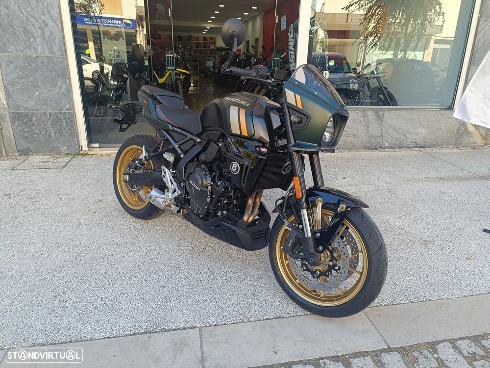 Suzuki GSX 8 TT desde 142€ mês - 8